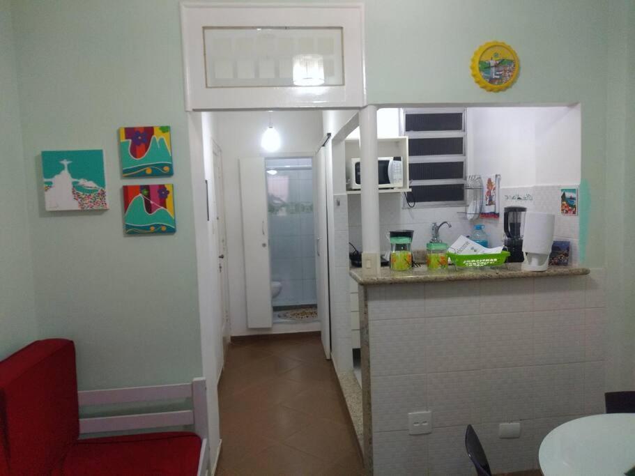 Apartamento Excelente Studio Na Miguel Lemos 74 *